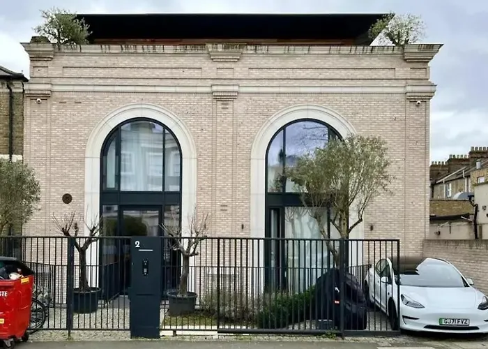 A Prestigious Haven Within London