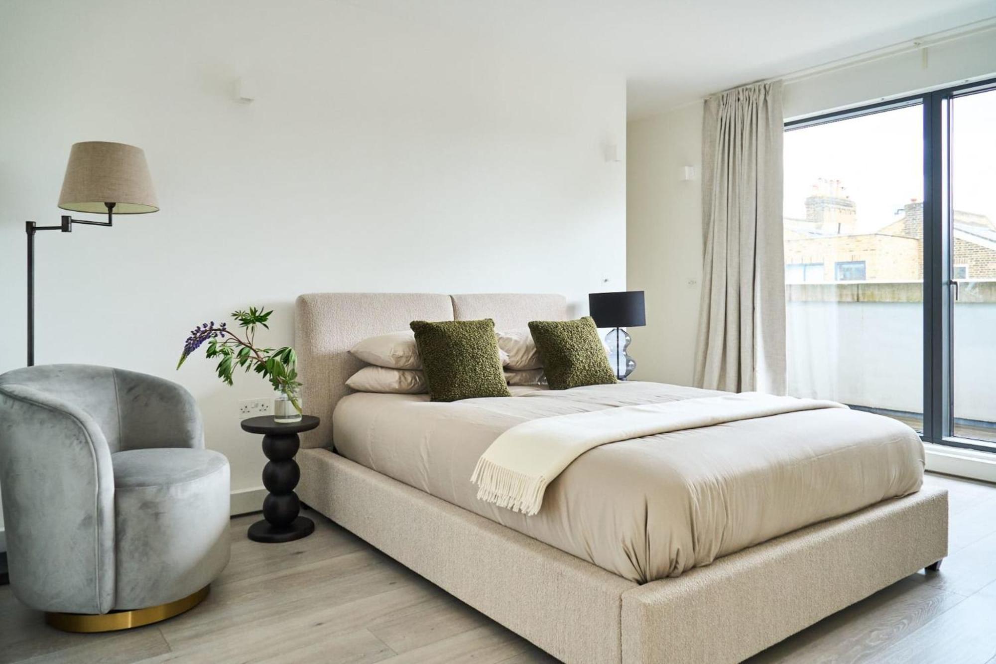 A Prestigious Haven Within London *